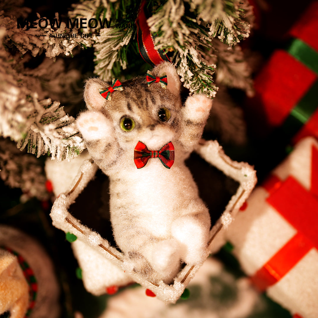 B06:Cute Christmas Skinny Cat Raccoon Flowers