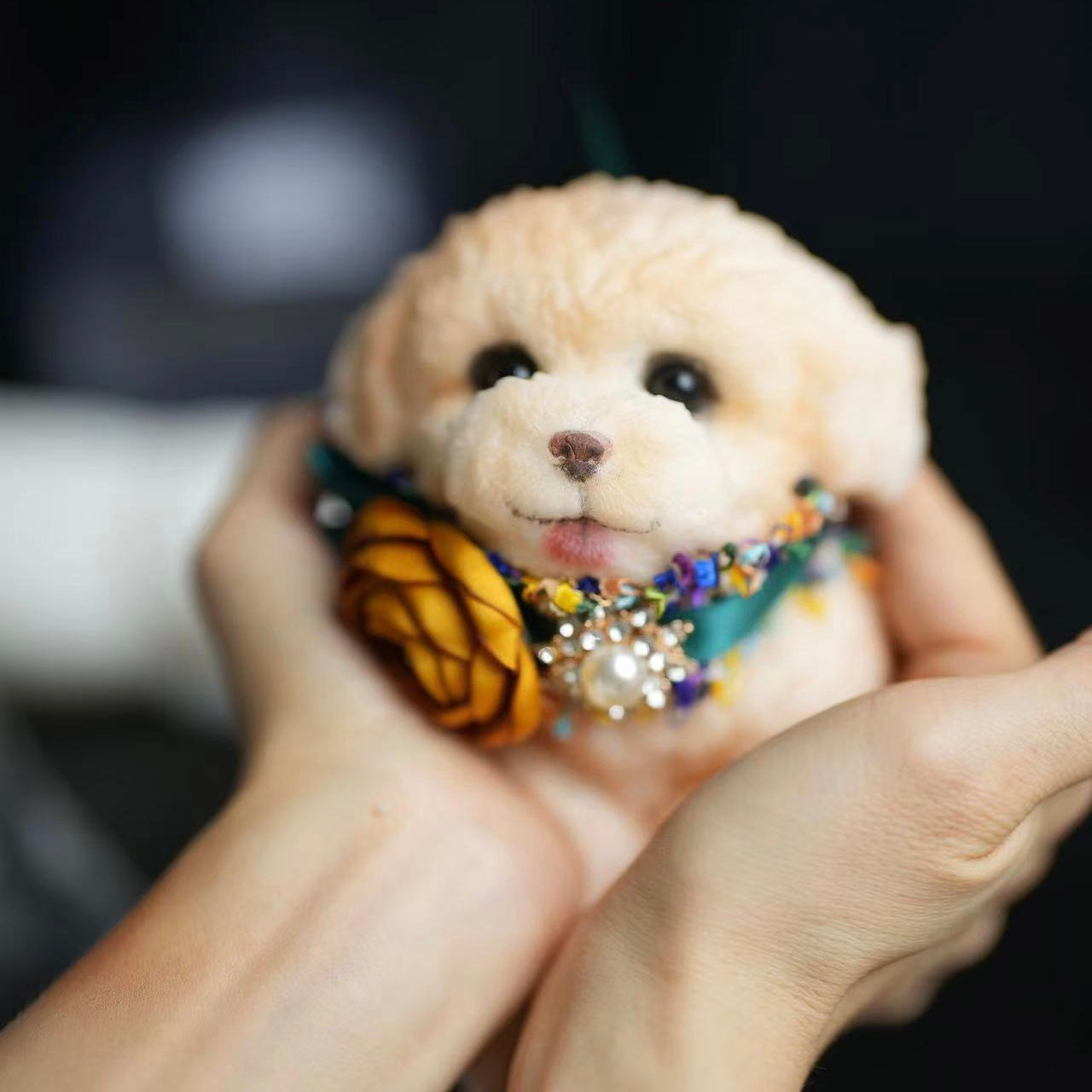 D003: Customized Cute Puppy Silicone Squishy Toy(All breeds of dogs can be customized)——'chat' icon o send phon the right bottom totos to us